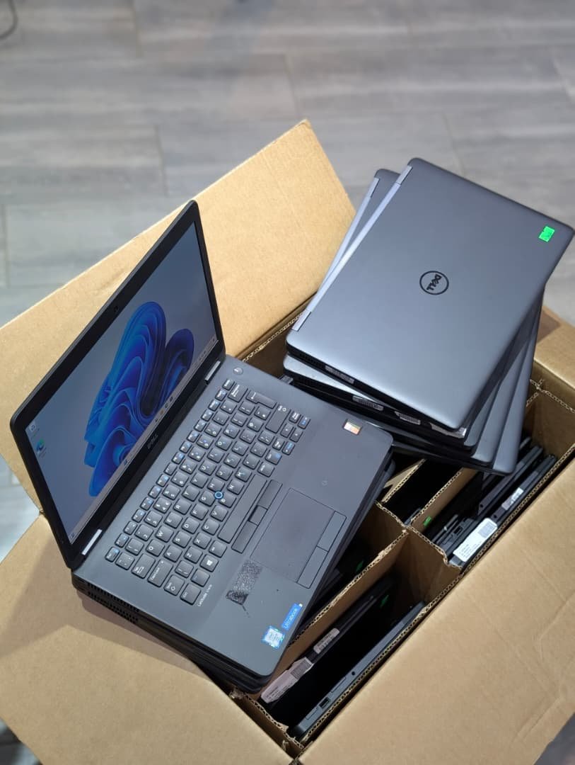 DELL LATITUDE 7470 (Core i5 6th Gen)