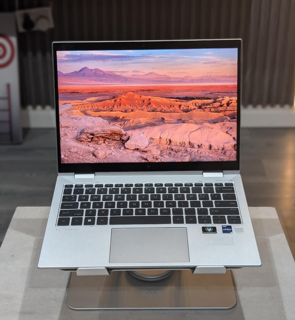 HP EliteBook 830 G9 x360 Core i5 12th Gen 16GB RAM 512GB SSD Convertible
