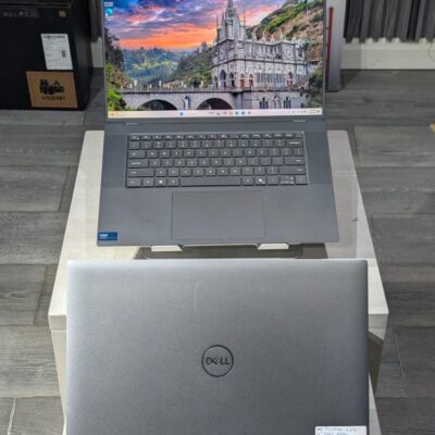 Dell Precision 5690 Core Ultra 7 165H 32GB RAM 512GB SSD RTX 2000 Ada 8GB